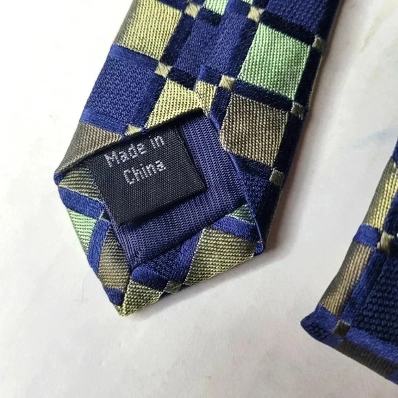 JOSEPH ABBOUD Men's Necktie - Picture 4 of 6